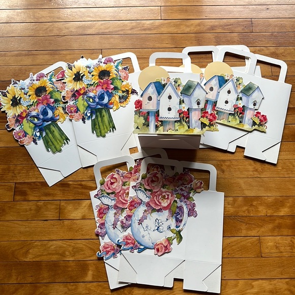 7 Handled Gift Boxes Rose Sunflower - Picture 1 of 5